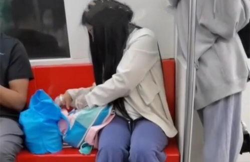 吃瓜女子看病,一场意外引发的医疗奇遇