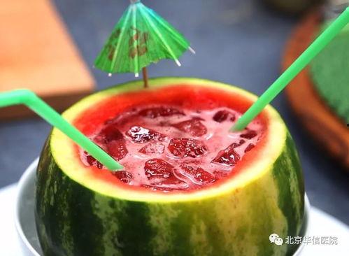 小酒吃瓜,夏日悠闲时光