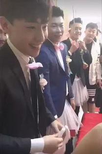 婚礼伴郎吃瓜,伴郎意外吃瓜，引发欢乐瞬间