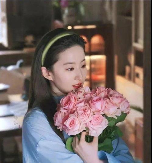 刘亦菲吃瓜吃红豆