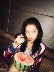 蒋蒋照片吃瓜,揭秘娱乐圈的幕后真相