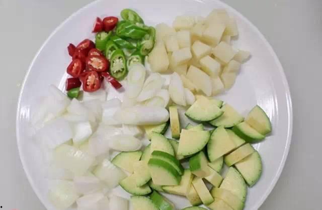 煮茭瓜整根吃,营养美味两不误