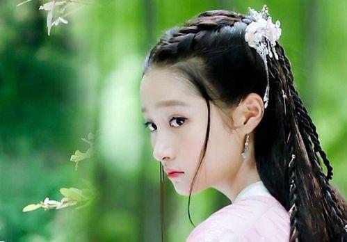 吃瓜女主现状,从吃瓜群众到舆论领袖的华丽蜕变