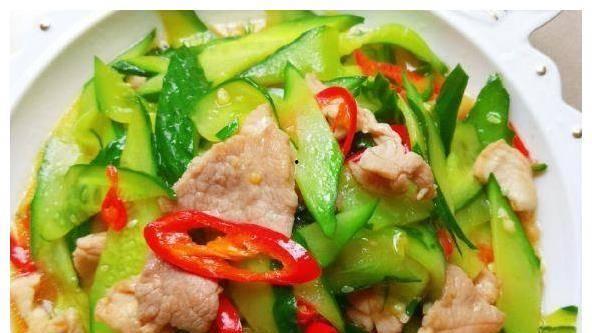 吵架吃瓜变炒菜,网络舆论的演变轨迹